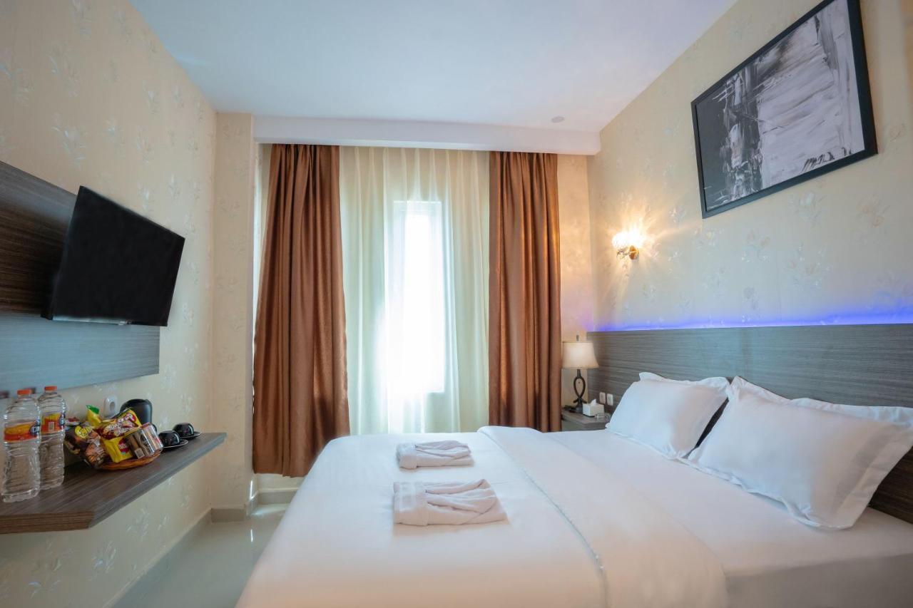 De'Tonga Hotel Medan Eksteriør bilde